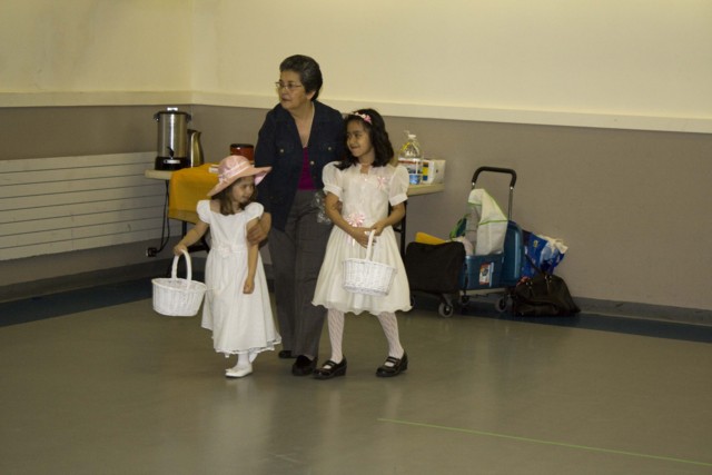 Flower girls and Ana